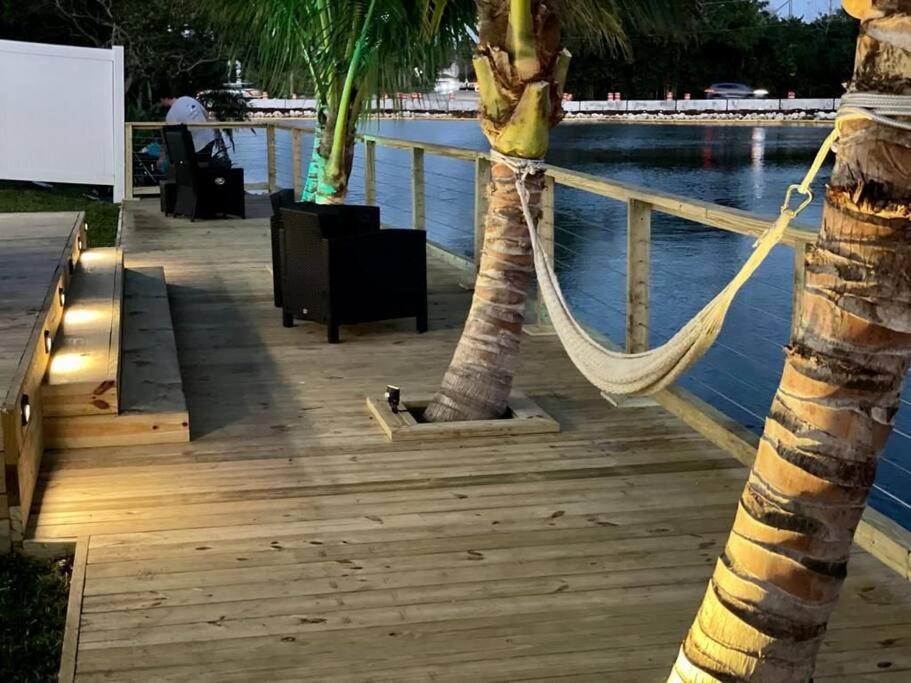 5-Star Lakefront Oasis In Hollywood-Hard Rock Casino Fort Lauderdale Extérieur photo