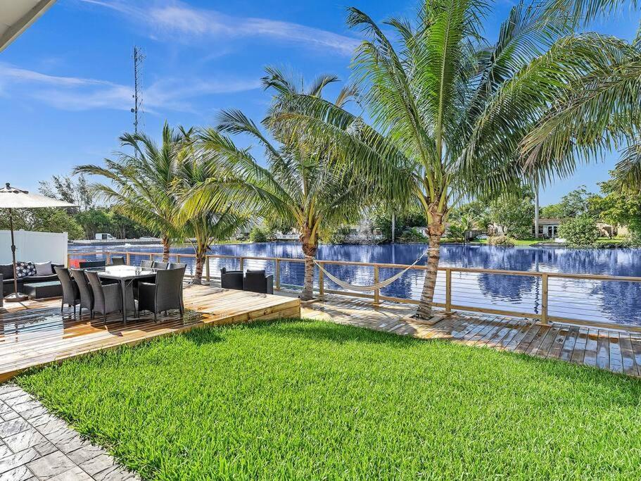 5-Star Lakefront Oasis In Hollywood-Hard Rock Casino Fort Lauderdale Extérieur photo