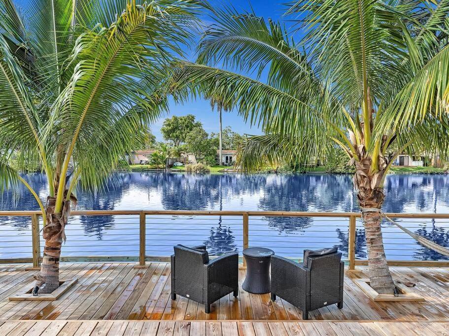 5-Star Lakefront Oasis In Hollywood-Hard Rock Casino Fort Lauderdale Extérieur photo